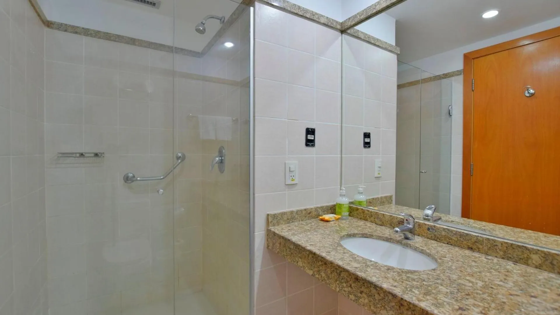 Comfort Hotel Taguatinga - Flat Encantador C/ Wifi